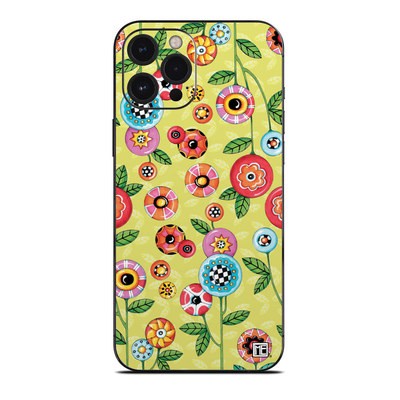 Apple iPhone 12 Pro Max Skin - Button Flowers