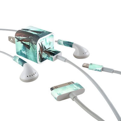 Apple iPhone Charge Kit Skin - Into the Unknown