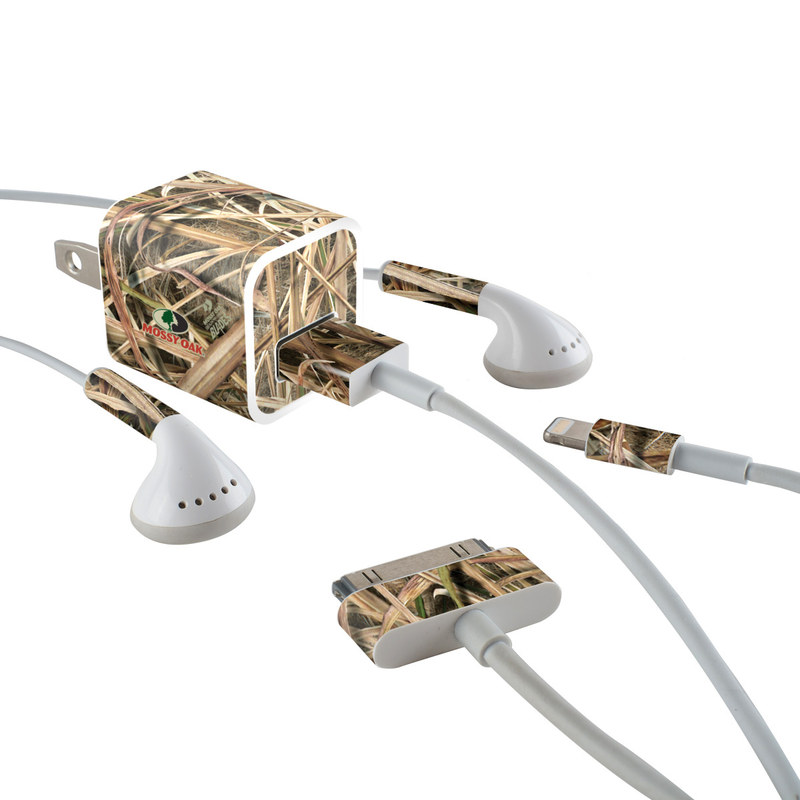 Apple iPhone Charge Kit Skin - Shadow Grass Blades (Image 1)
