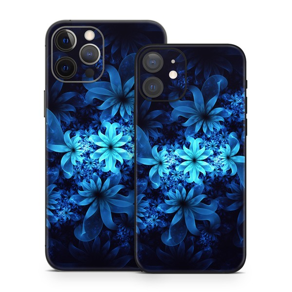 Apple iPhone 12 Skin - Luminous Flowers