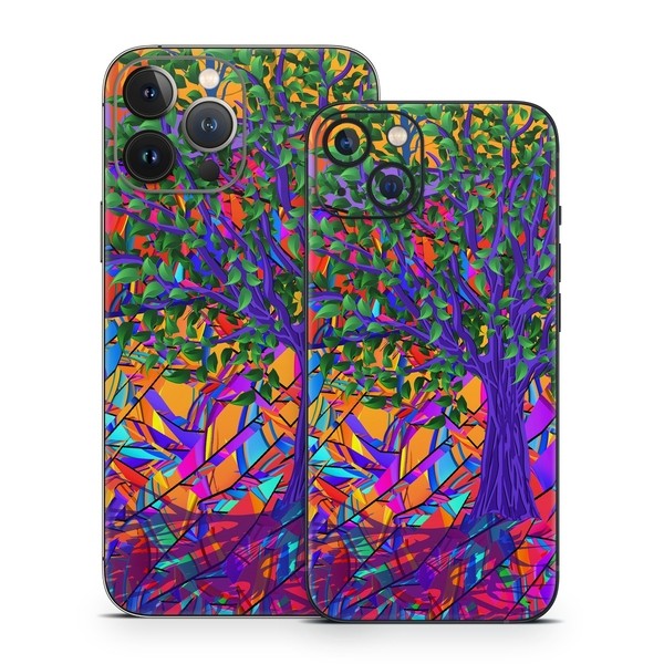 Apple iPhone 13 Skin - Stained Glass Tree