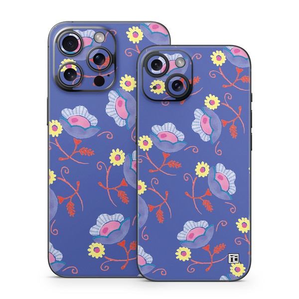 Apple iPhone 15 Skin - Purple Flowers