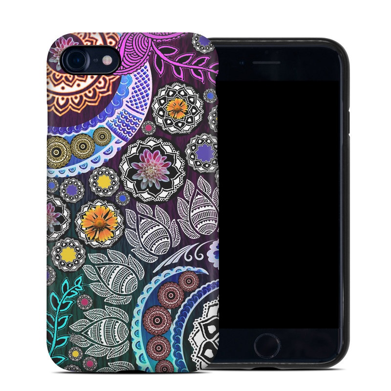 Apple iPhone 7 Hybrid Case - Mehndi Garden (Image 1)