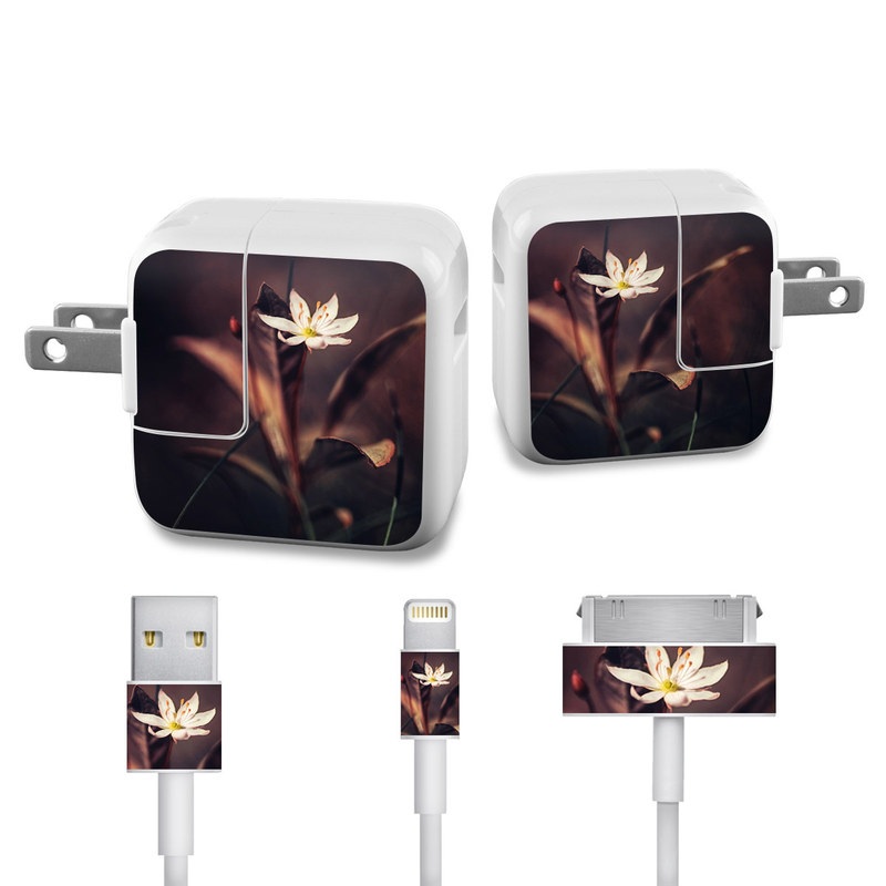 Apple iPad Charge Kit Skin - Delicate Bloom (Image 1)