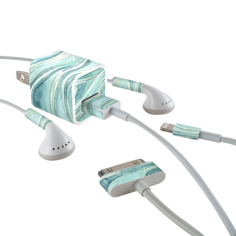 Apple iPad Charge Kit Skin - Waves (Image 1)