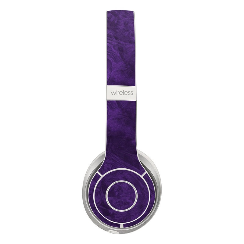Beats Solo 2 Wireless Skin - Purple Lacquer (Image 1)