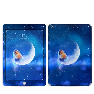 Apple iPad 6th Gen Skin - Moon Fox