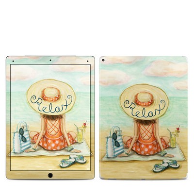 Apple iPad Pro 12.9 (1st Gen) Skin - Relaxing on Beach