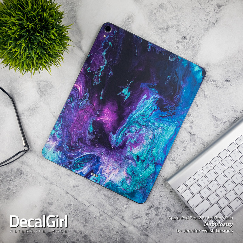 Apple iPad Pro 12.9 (3rd Gen) Skin - Her Abstraction (Image 3)