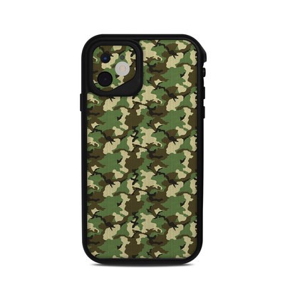 Lifeproof iPhone 11 Fre Case Skin - Woodland Camo