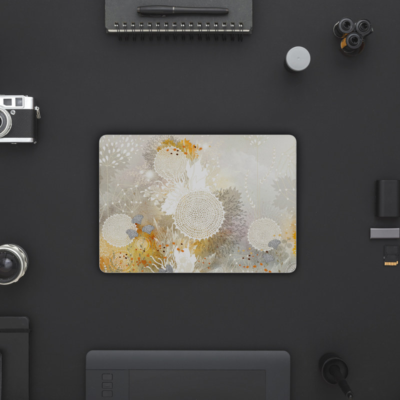 MacBook 12in Skin - White Velvet (Image 5)