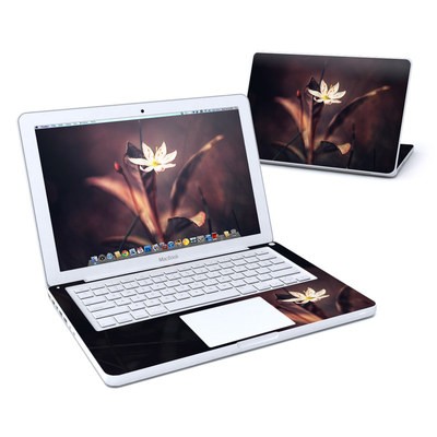 MacBook 13in Skin - Delicate Bloom