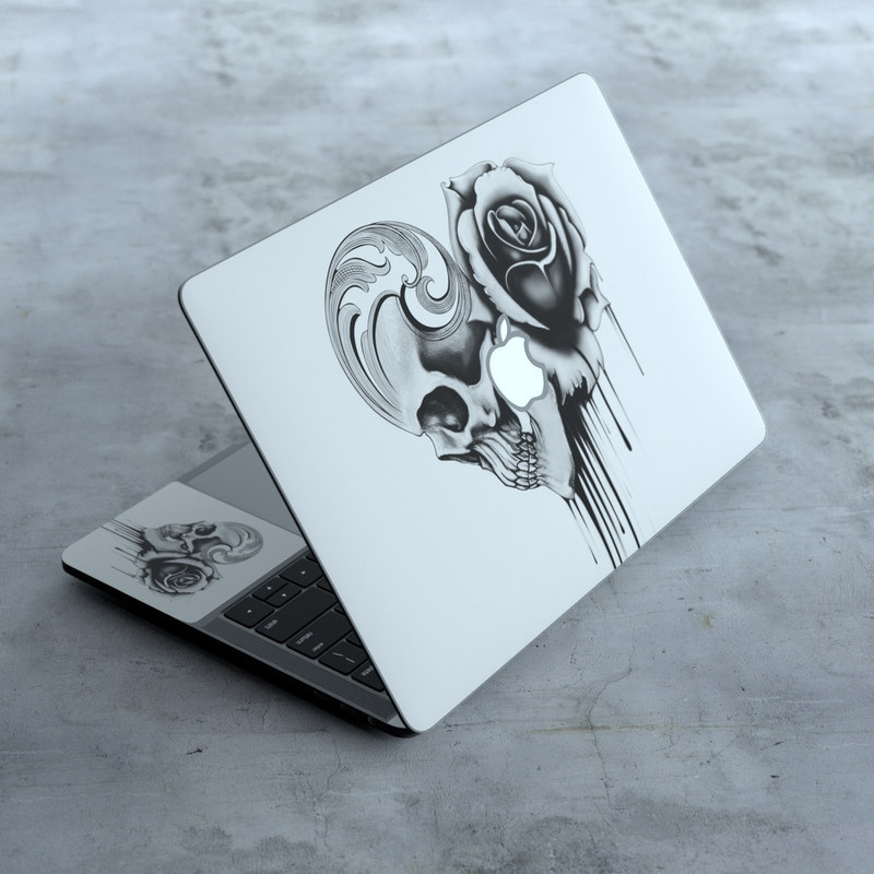 MacBook Pro 13in (2016) Skin - Amour Noir (Image 5)