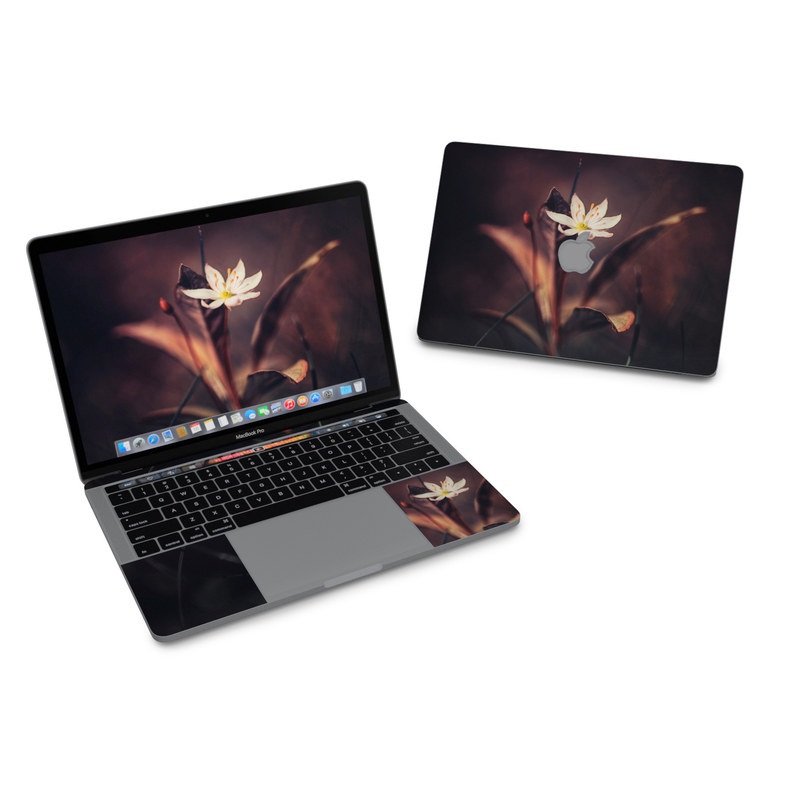 MacBook Pro 13in (2016) Skin - Delicate Bloom (Image 1)