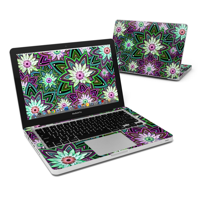 MacBook Pro 13in Skin - Daisy Trippin (Image 1)