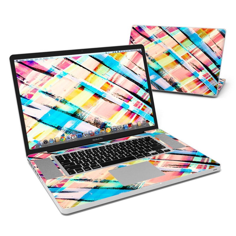 MacBook Pro 17in Skin - Check Stripe (Image 1)