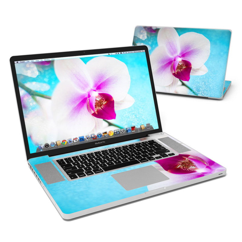 MacBook Pro 17in Skin - Eva's Flower (Image 1)
