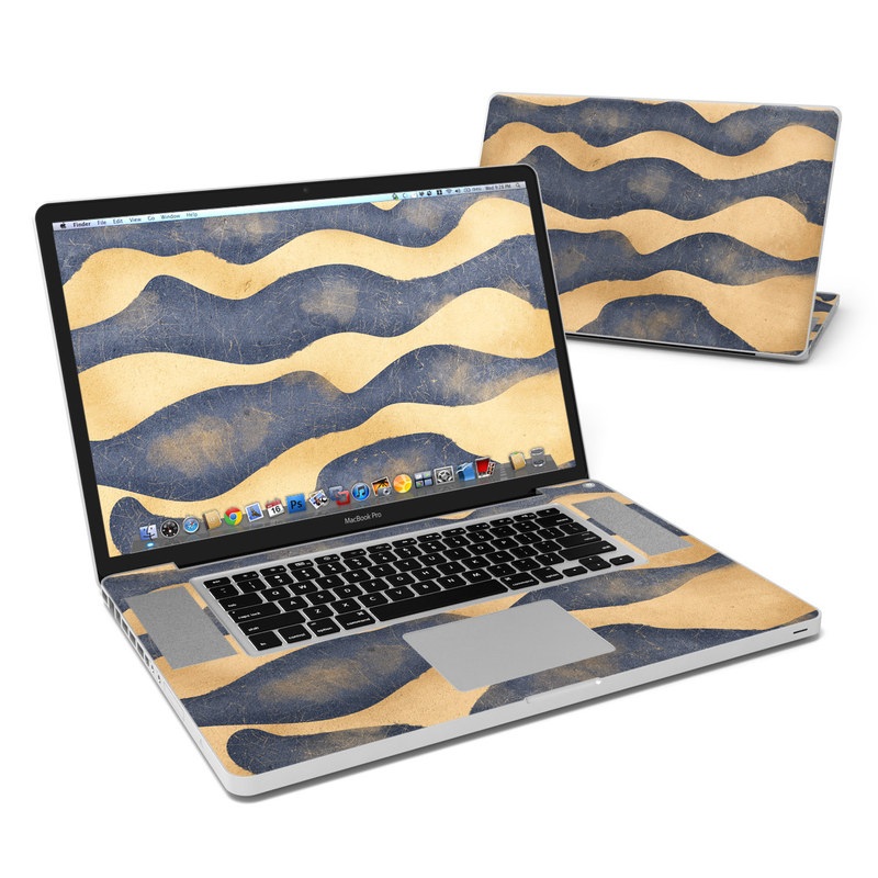 MacBook Pro 17in Skin - Heroic (Image 1)